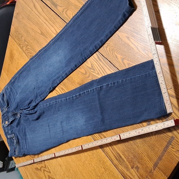 7 For All Mankind Denim - 7 FOR ALL MANKIND Jeans Womens BLUE 28 KIMMIE STRAIGHT LEGS Denim Preowned Used